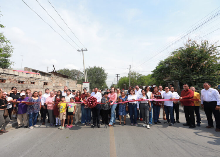 Mejora Gobierno de NLD vialidades en las colonias Palacios, Juárez y FOVISSSTE