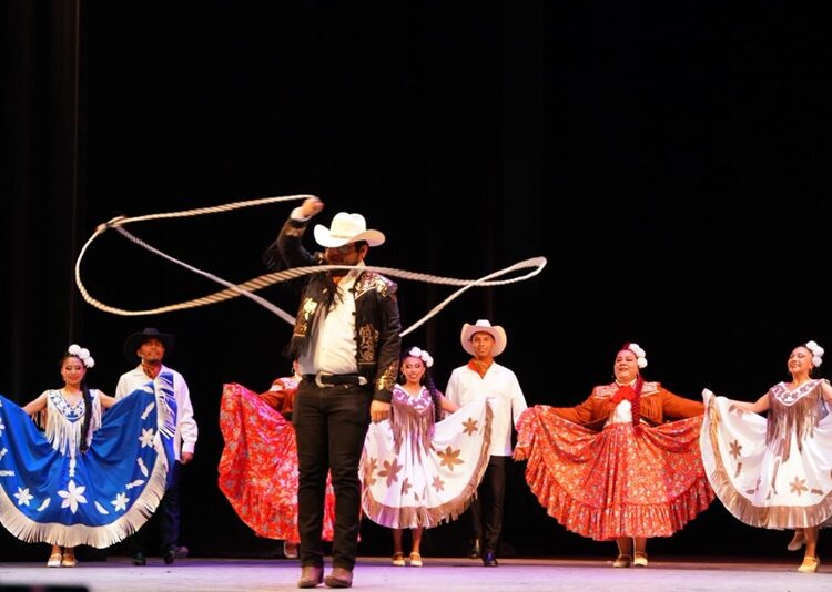 NLD celebra con éxito “La Huasteca está de fiesta” en el Centro Cultural