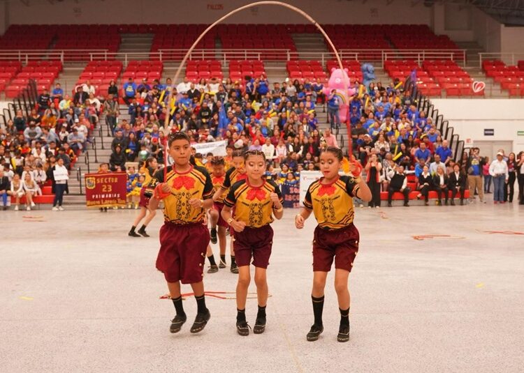 Realiza DIF NLD con éxito etapa municipal del ‘Concurso Estatal de Rondas y Salto de Cuerda’