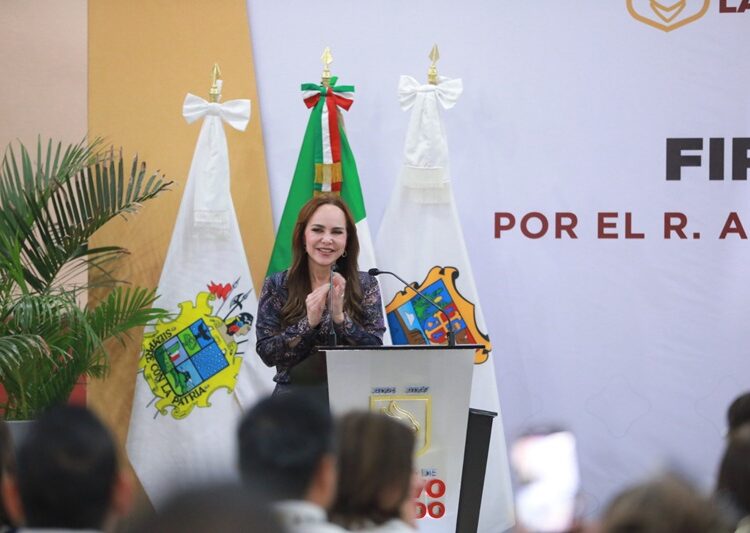 Refrenda Carmen Lilia compromiso con trabajadores municipales