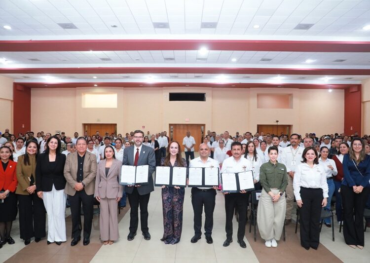 Refrenda Carmen Lilia compromiso con trabajadores municipales