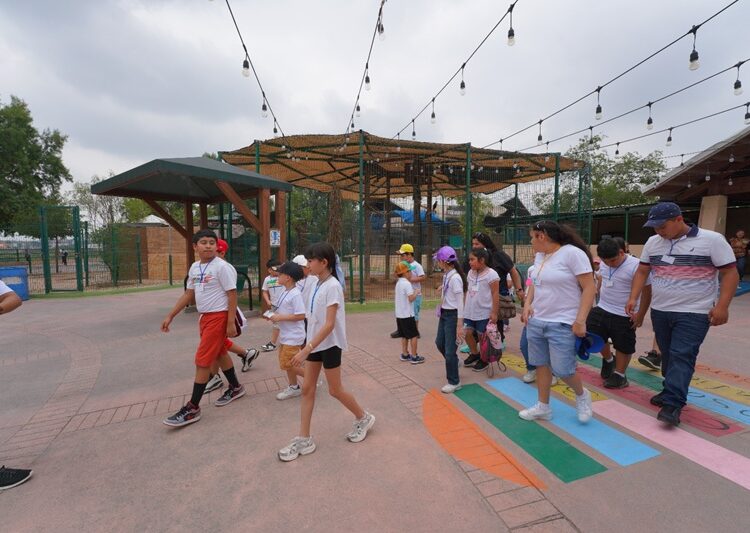 Registra Zoo de NLD alta afluencia durante periodo vacacional