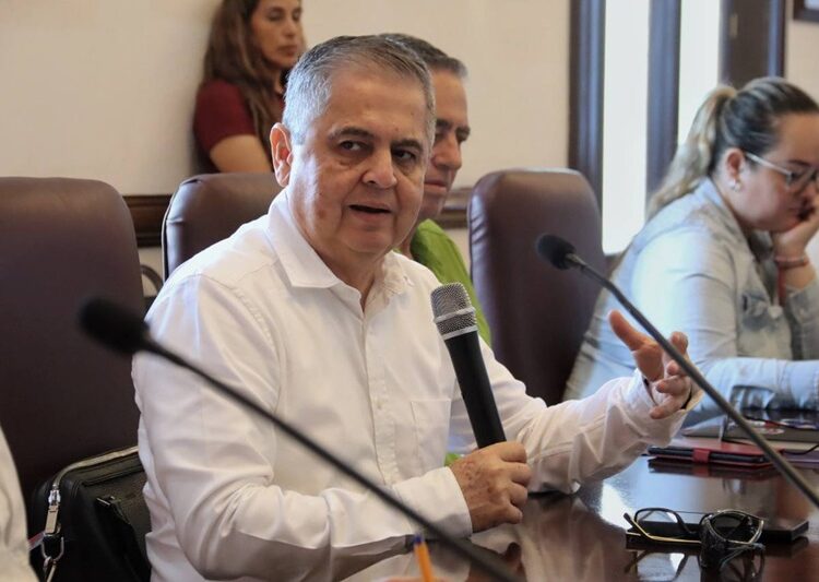 Sesiona Mesa del Agua municipal por ola de calor