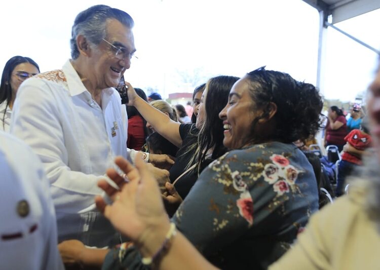 Supervisa Américo Villarreal proyectos productivos y deportivos en el sur de Tamaulipas