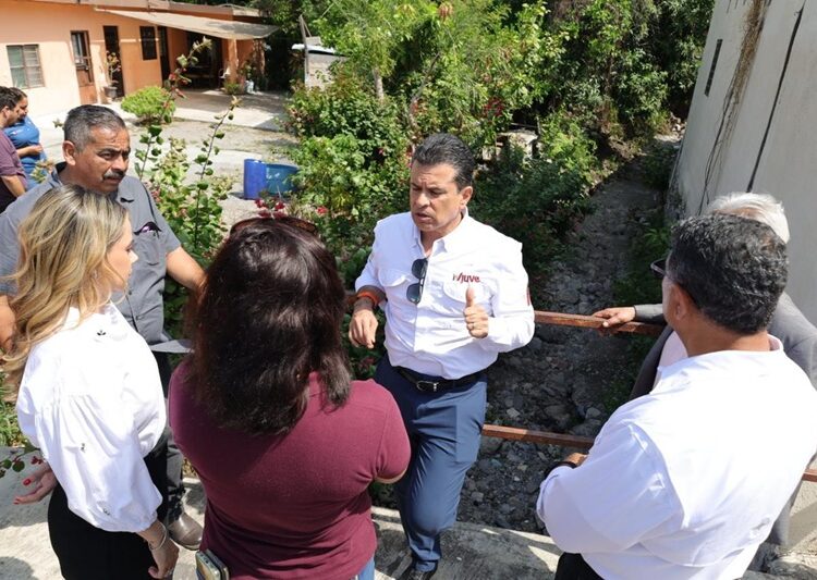 Supervisa alcalde rehabilitación de fugas y limpieza de drenes pluviales en Victoria