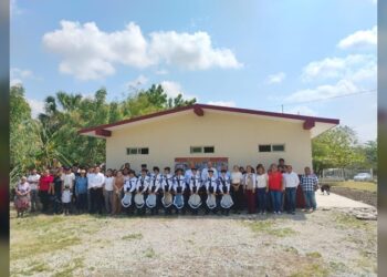 Transforman espacios educativos con nueva infraestructura en Telebachillerato 018 de El Mante