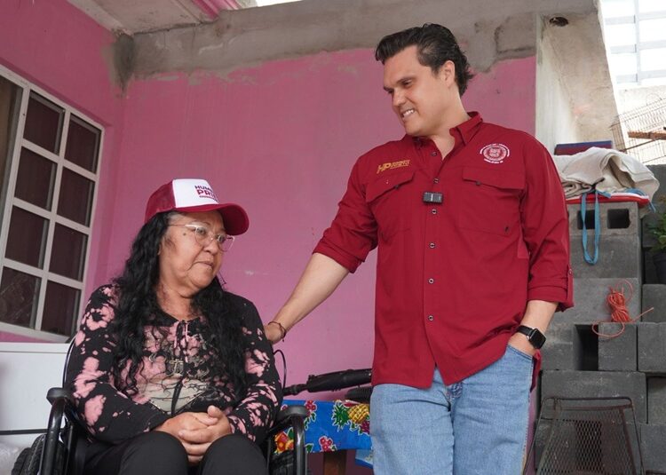 Visita HP a familias en Reynosa, para atender peticiones ciudadanas