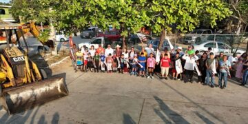 Arranca Armando Martínez rehabilitación de alumbrado en espacios deportivos