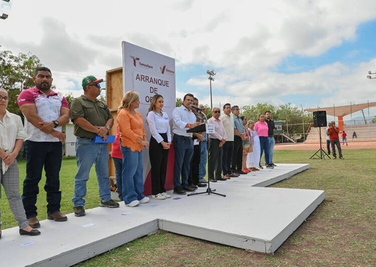 Arranca Lalo Gattás remodelación del parque de softbol de la Miguel Alemán