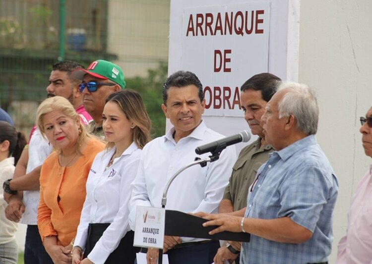 Arranca Lalo Gattás remodelación del parque de softbol de la Miguel Alemán