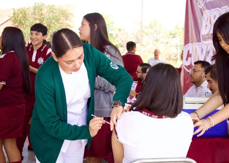 ‘Brigada de Contacto Joven’ llega a la Sec. #32 para impulsar el bienestar de las juventudes