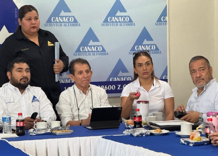 COMAPA Altamira coordina esfuerzos con iniciativa privada para mejorar servicios