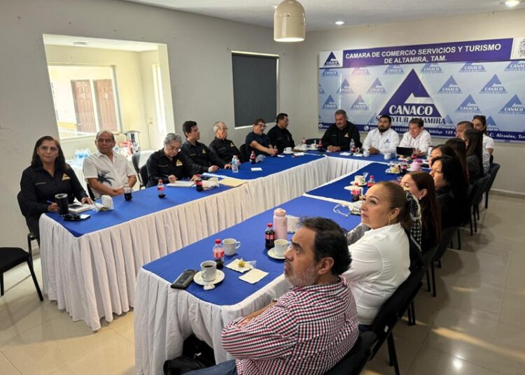 COMAPA Altamira coordina esfuerzos con iniciativa privada para mejorar servicios