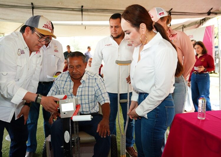 Carmen Lilia lleva Gobierno cercano y atención personalizada a Palmares