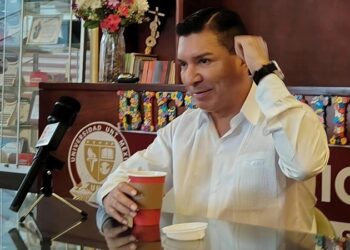 Chavira exige frenar nepotismo y reelección inmediata