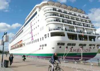 Autoridades sanitarias de Francia confirman brote de ‘gastroenteritis’ en crucero de Burdeos