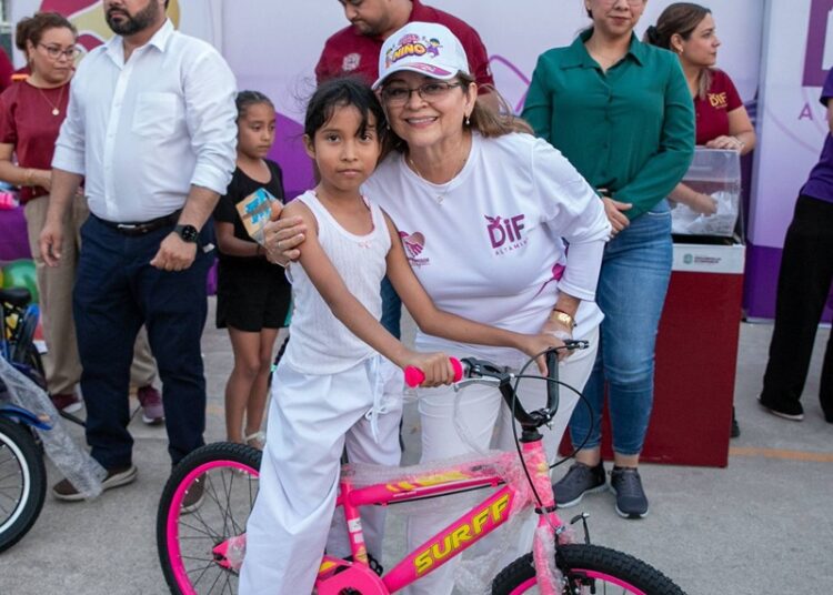 DIF Altamira lleva alegría y diversión a miles de niños