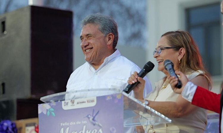 Disfrutan más de 5 mil mamás altamirenses espectacular festejo