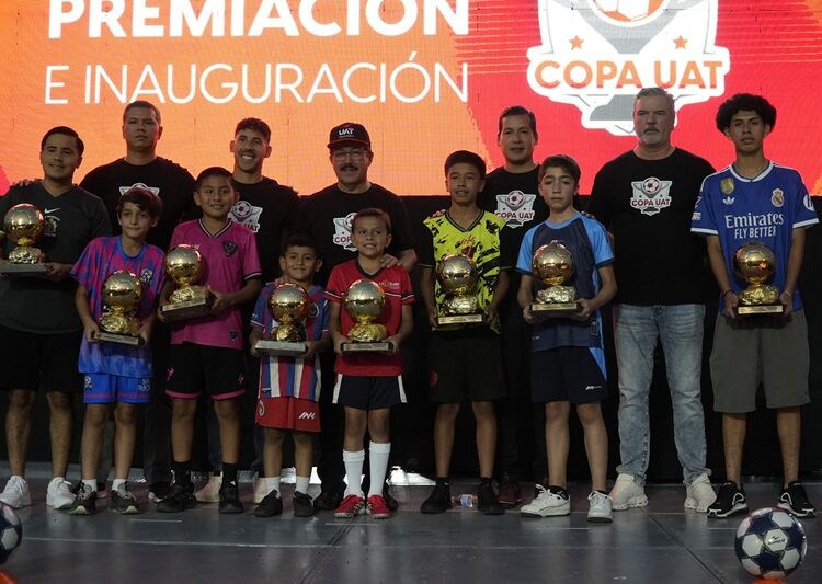 El rector inaugura la Copa UAT 2026 con Ricardo “Diablito” Chávez como invitado de honor
