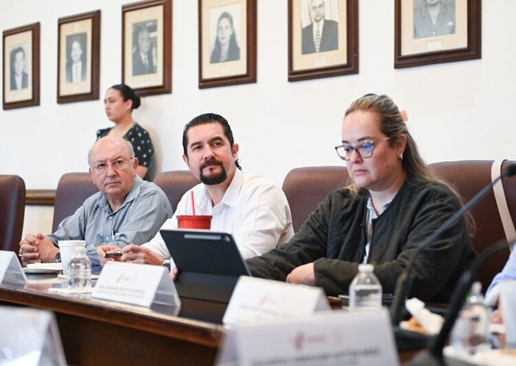 Empresarios reconocen a Lalo Gattás un aliado del sector productivo