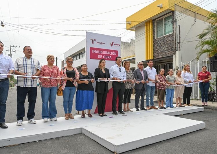 Entrega alcalde obra de beneficio colectivo en la Magisterial