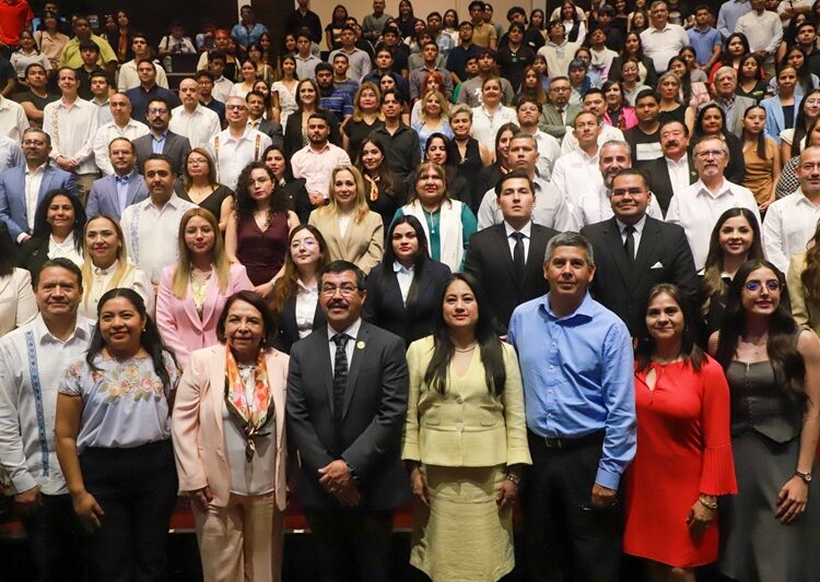 Estudiantes de derecho de la UAT se incorporan al PJF para avanzar en su formación profesional