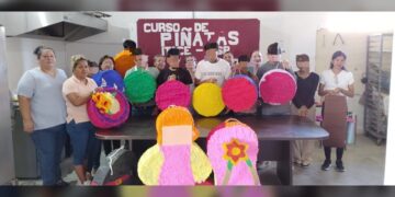 Imparte ITACE taller de elaboración de piñatas a adolescentes en conflicto con la Ley Penal