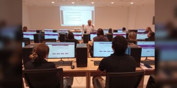 Imparten talleres de ‘Inteligencia Artificial’ en la ‘Infoteca’