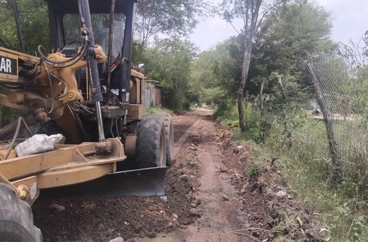 Intensifican acciones de rehabilitación de vialidades en la Capital