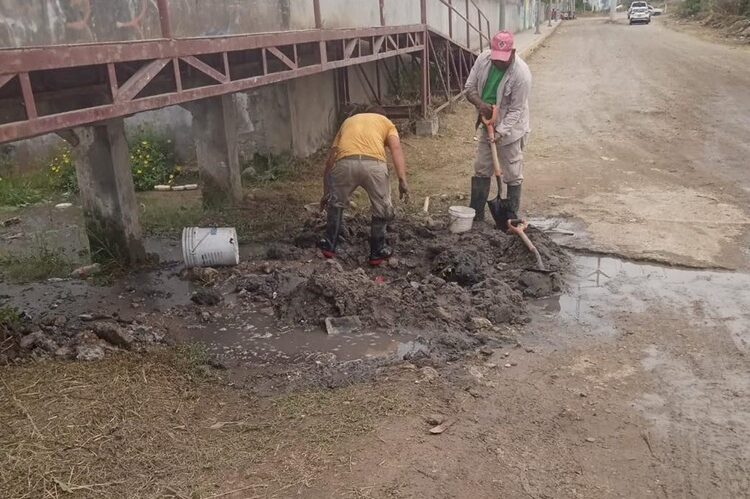 Oportuna respuesta de COMAPA Altamira a reportes de fugas de agua