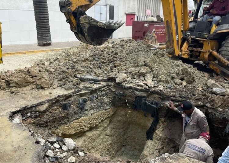 Oportuna respuesta de COMAPA Altamira a reportes de fugas de agua