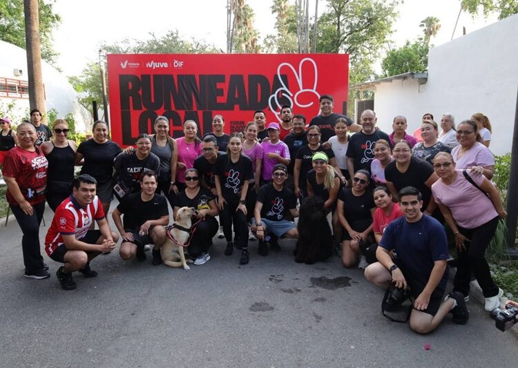 Participan Lucy y Lalo en carrera con causa del IVJUVE