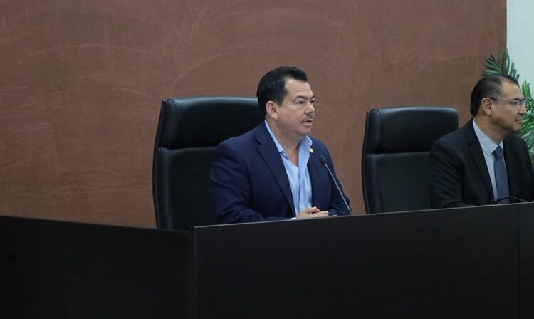 Preparan FDCSV-UAT y Poder Judicial a futuros abogados en solución pacífica de conflictos