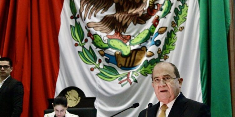 Propone Diputado Víctor García protocolos obligatorios contra burnout en hospitales de Tamaulipas