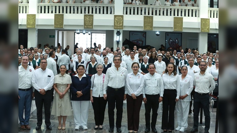 Reconoce AVA a enfermeras y enfermeros como “la máxima expresión del humanismo”