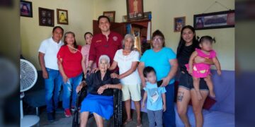 Recorre HP colonias, atendiendo en territorio a los reynosenses