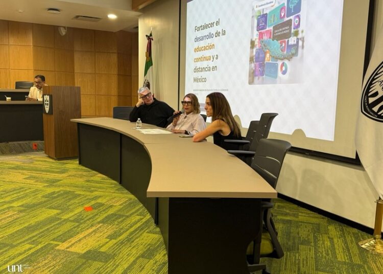 Rector de UNT México participa en ‘Jornada Académica Nacional de AMECYD 2026’