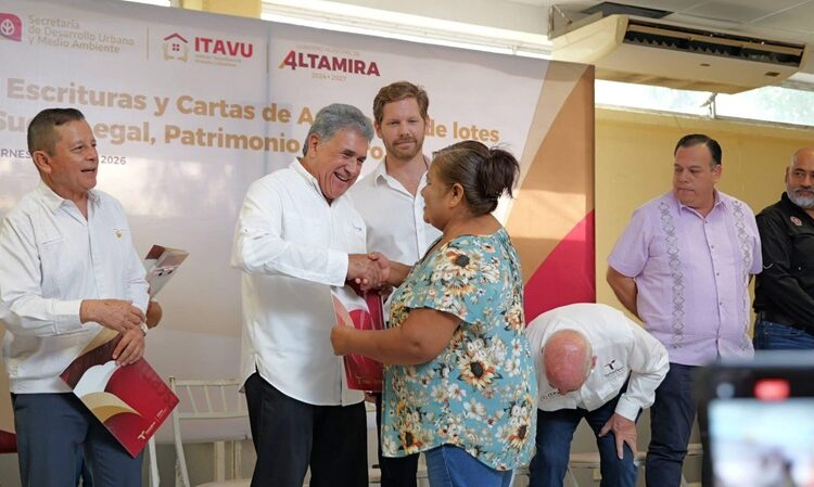 Refrenda Armando Martínez compromiso con el patrimonio de los altamirenses