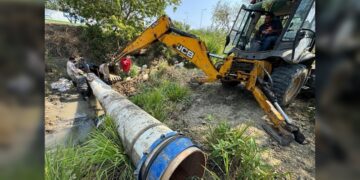 Repara COMAPA Altamira líneas de conducción y fugas de agua en diferentes sectores