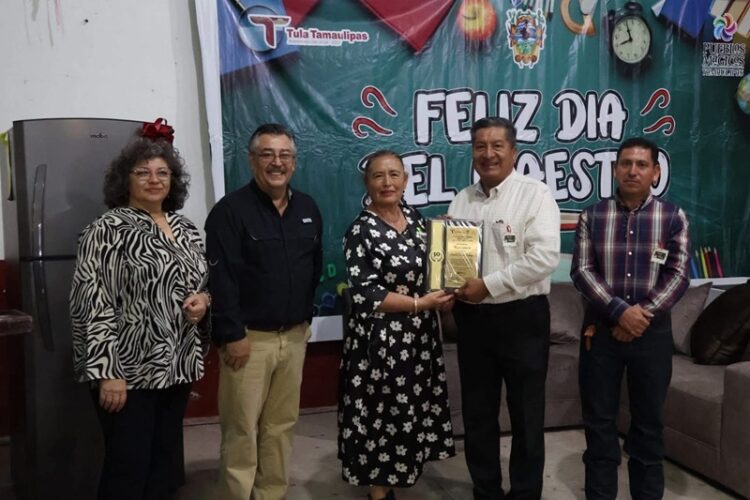 Honores a la Bandera