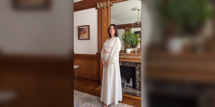 Anne Hathaway está embarazada, espera a su 3.er hijo con Adam Shulman