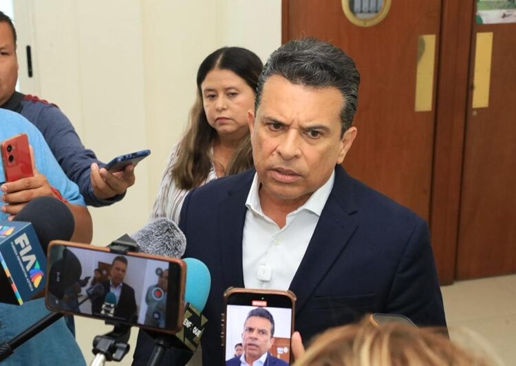 Anuncia alcalde cese de director operativo de Tránsito Municipal