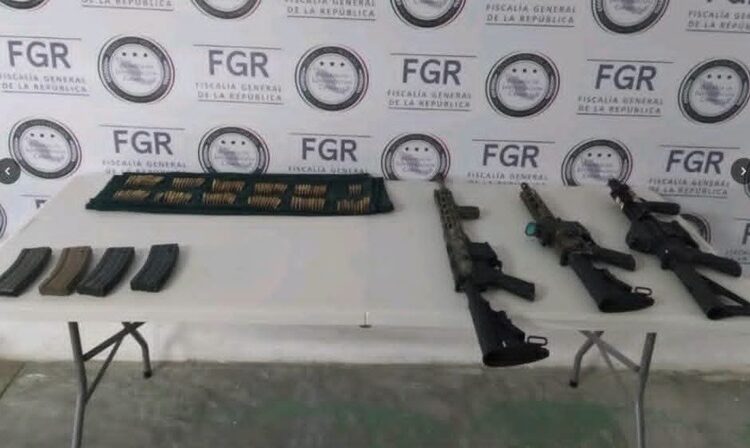 Aseguran explosivos, armas y droga en la “frontera chica”