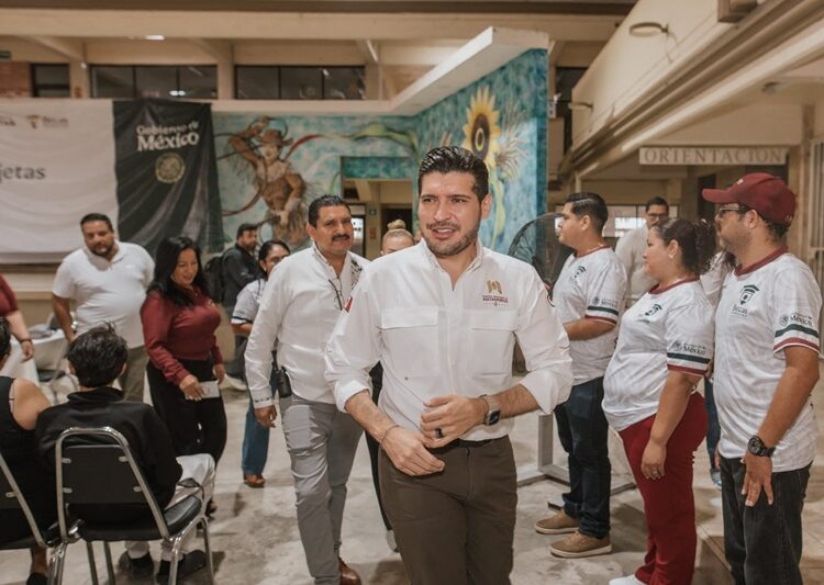 Beto Granados fortalece cercanía con la comunidad educativa de Matamoros