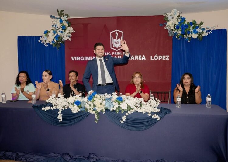 Beto Granados fortalece cercanía con la comunidad educativa de Matamoros