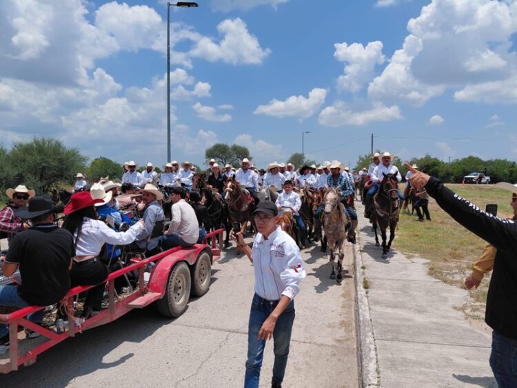 Coahuila carro completo
