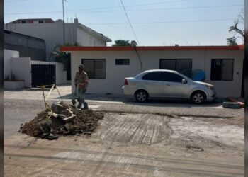 COMAPA Altamira repone pavimento de vialidades tras reparaciones