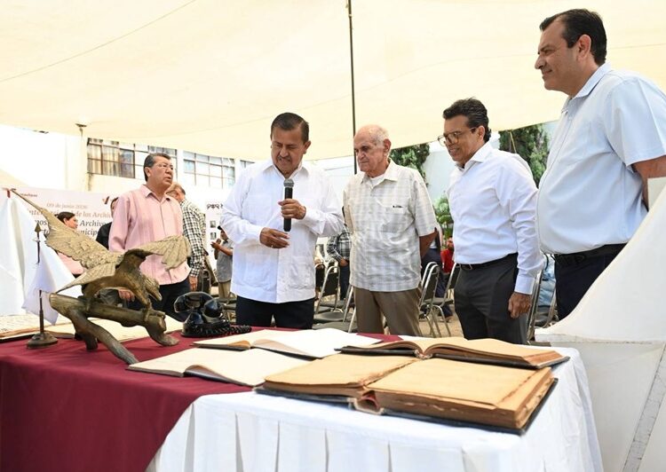 Celebra Victoria ‘Día Internacional de los Archivos’