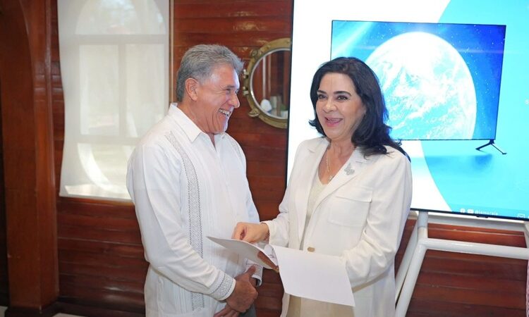 Conjunta esfuerzos Armando Martínez en favor del aprovechamiento del agua
