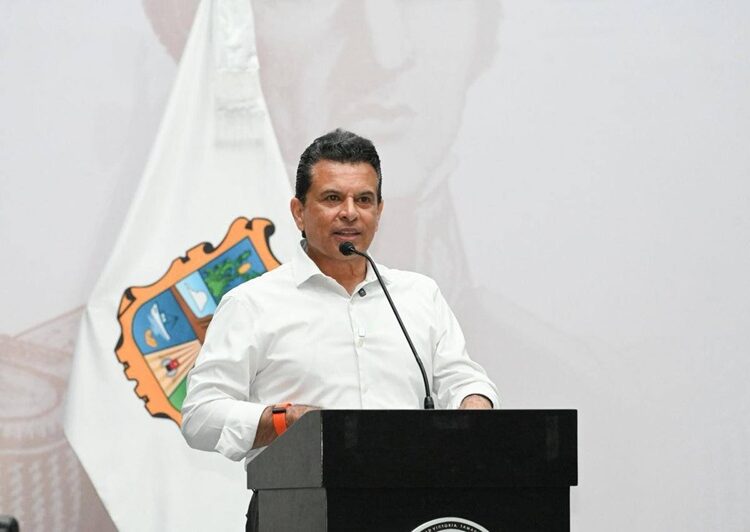 Distingue Ayuntamiento a niños y maestros de excelencia con la medalla ‘Guadalupe Victoria’